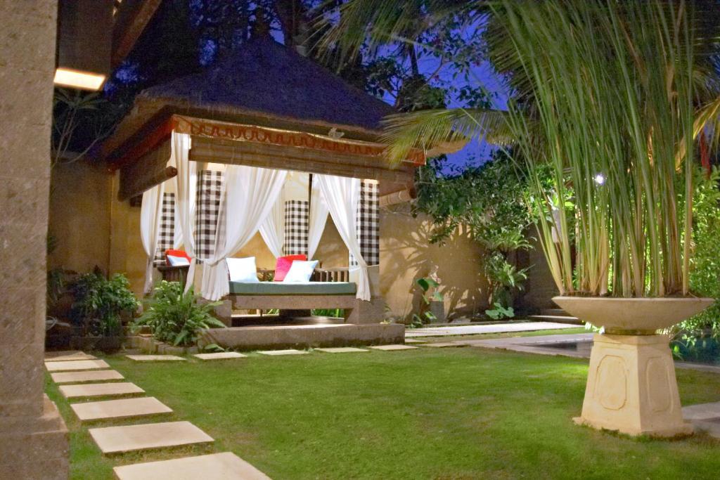 Villa Dewata Seminyak  Exterior photo